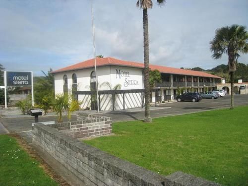 Motel Sierra Whangarei Buitenkant foto