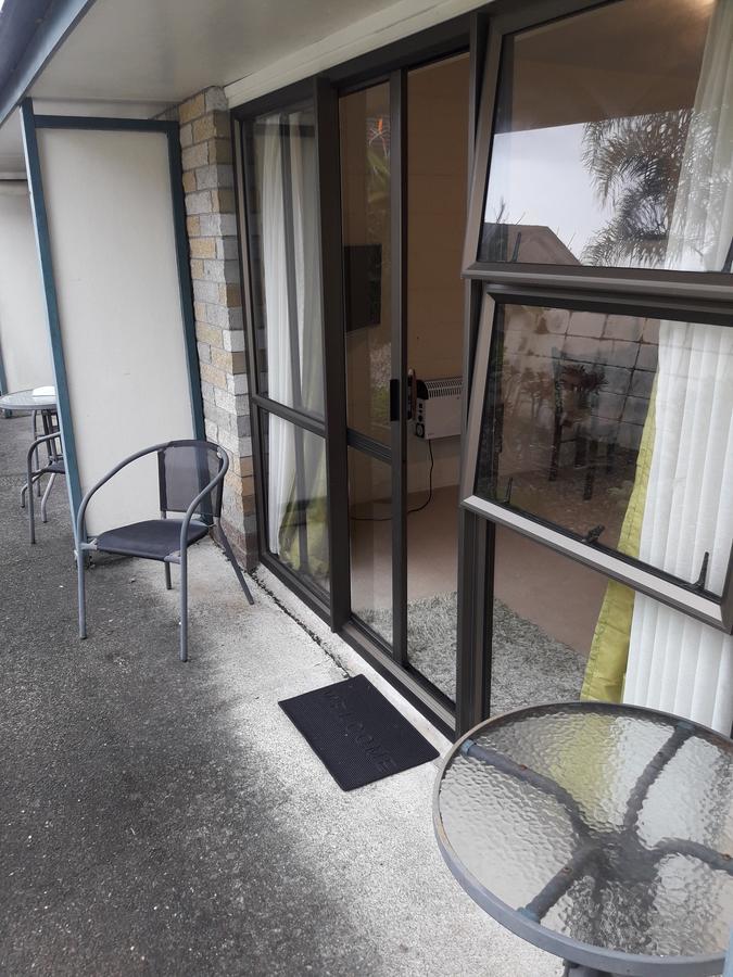 Motel Sierra Whangarei Buitenkant foto
